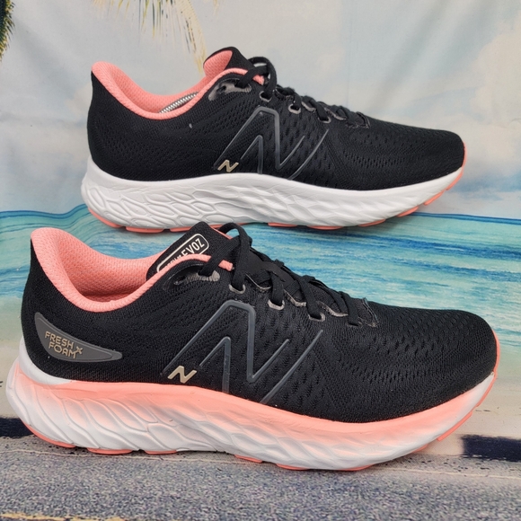 New Balance Fresh Foam X EVOZ v3 Black Womens 11 - Picture 2 of 9